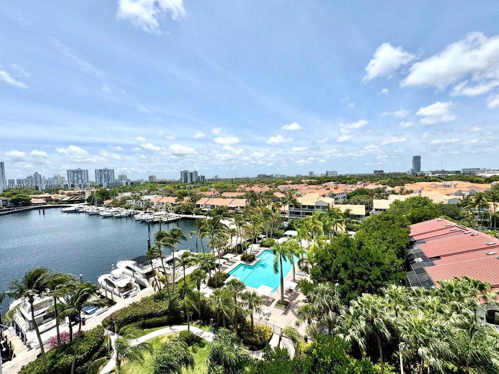 Small Image of 3610 YACHT CLUB DR #810, Aventura Number 7