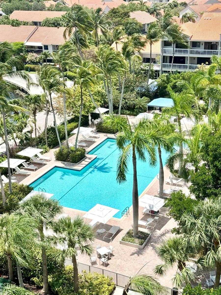 Small Image of 3610 YACHT CLUB DR #810, Aventura Number 8