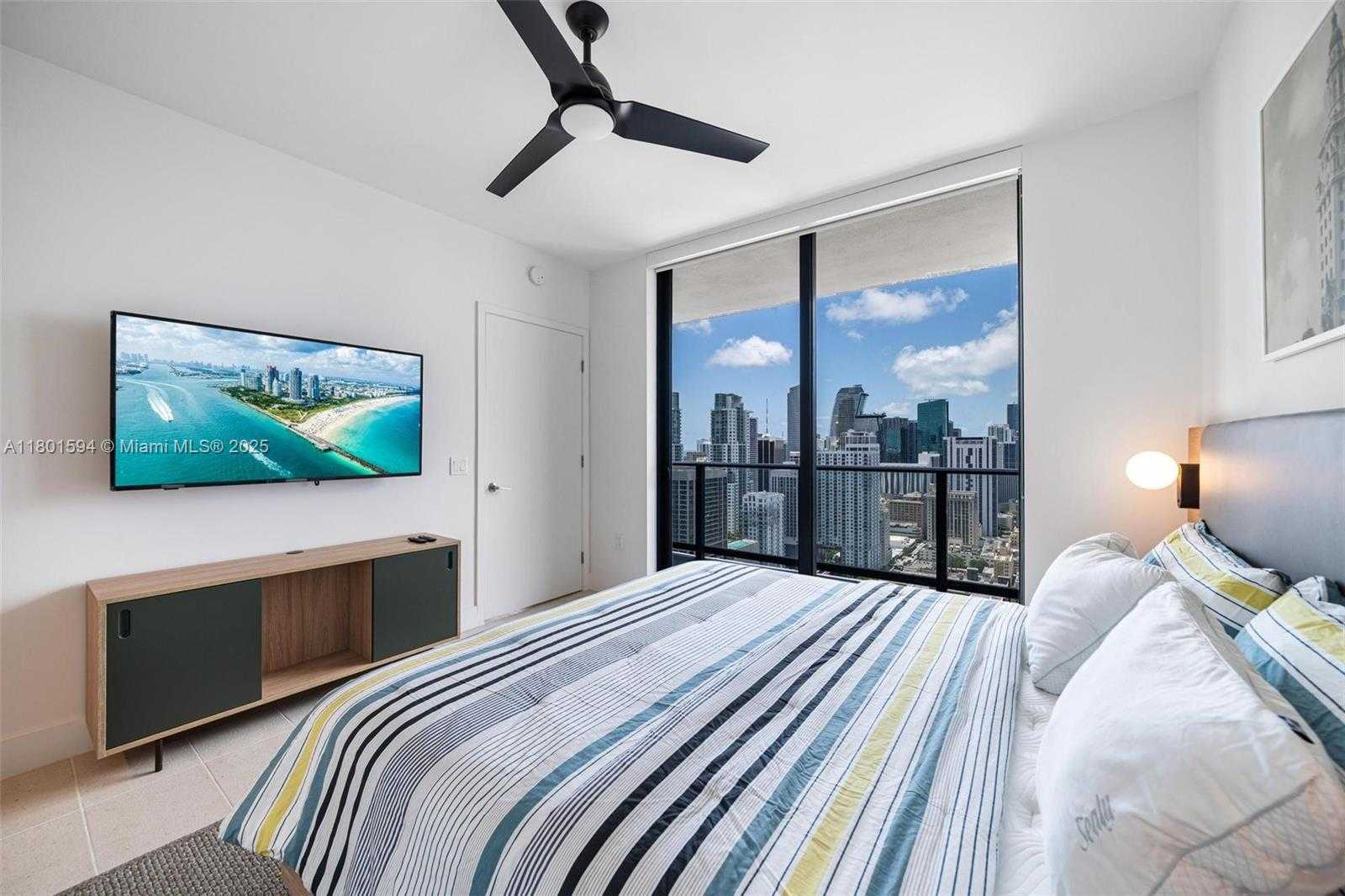 Small Image of 159 NORTH EAST 6TH ST #3507, Miami Number 14