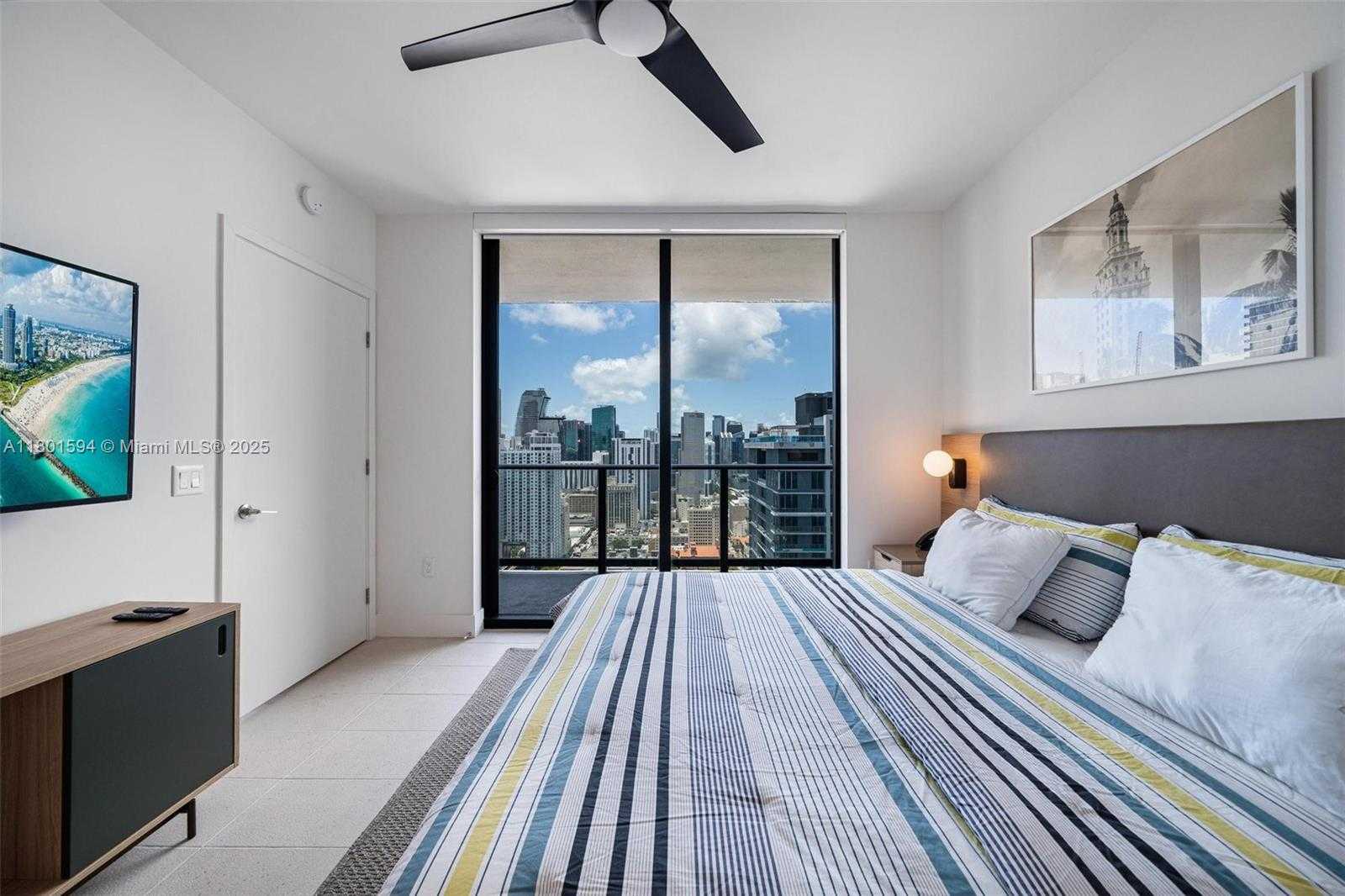 Small Image of 159 NORTH EAST 6TH ST #3507, Miami Number 15