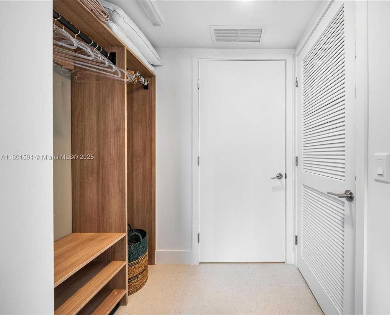 Small Image of 159 NORTH EAST 6TH ST #3507, Miami Number 18