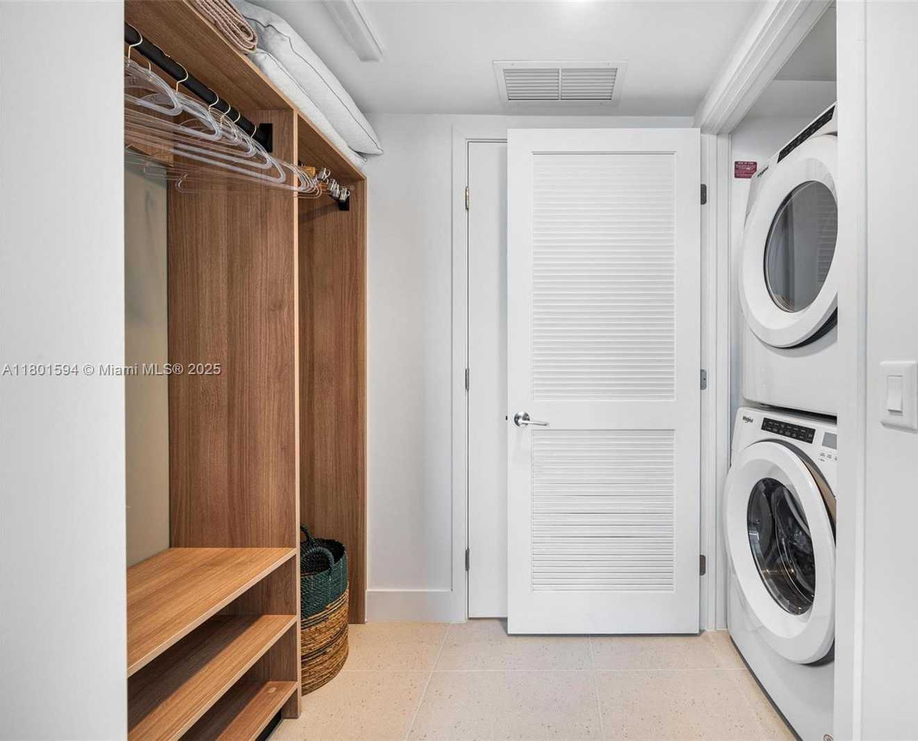 Small Image of 159 NORTH EAST 6TH ST #3507, Miami Number 19