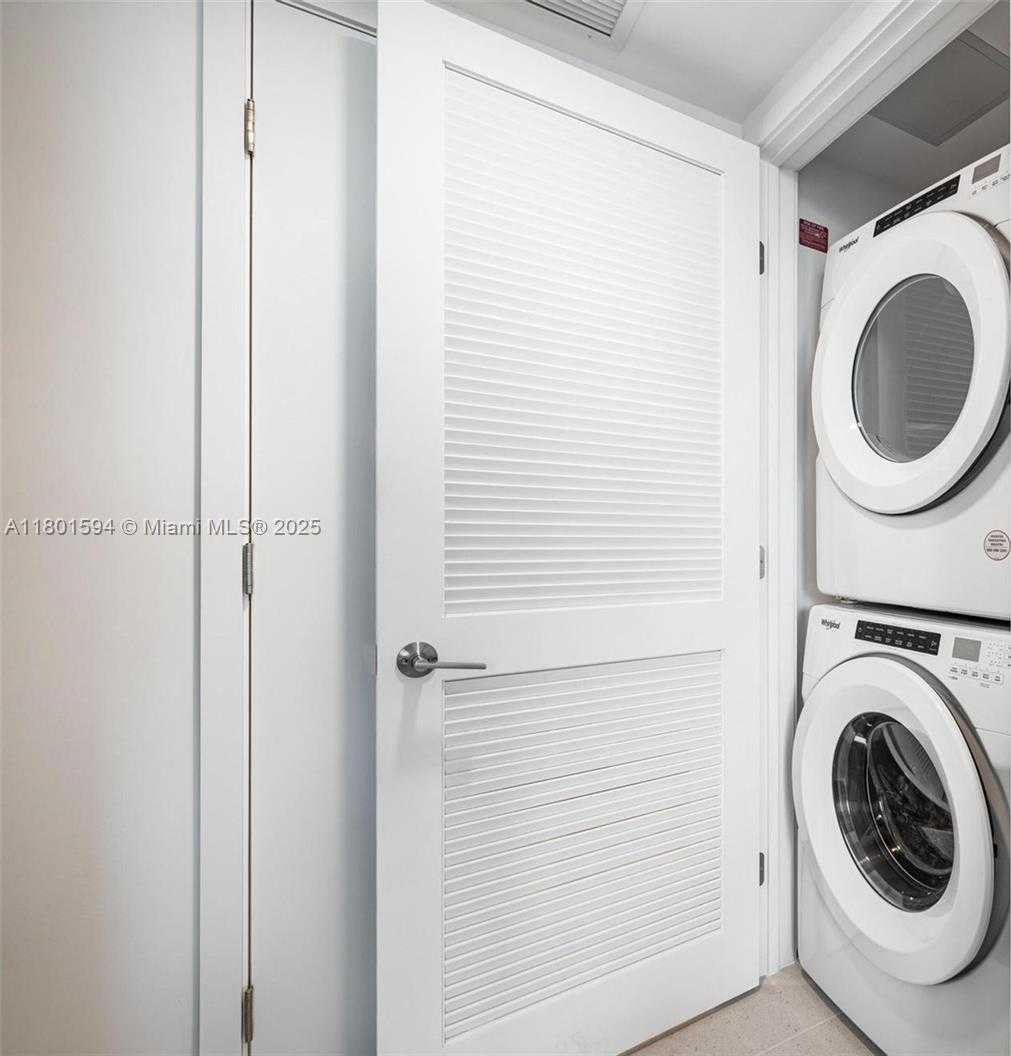 Small Image of 159 NORTH EAST 6TH ST #3507, Miami Number 20