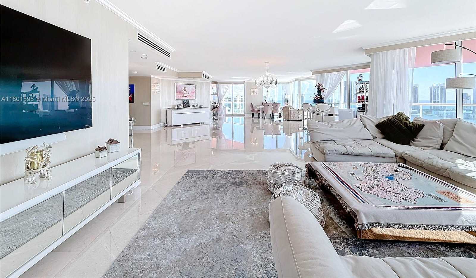 Small Image of 3370 HIDDEN BAY DR #2813, Aventura Number 10