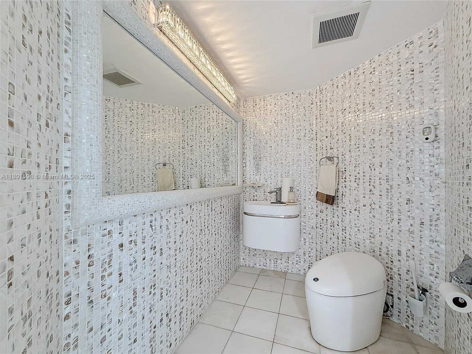 Small Image of 3370 HIDDEN BAY DR #2813, Aventura Number 32
