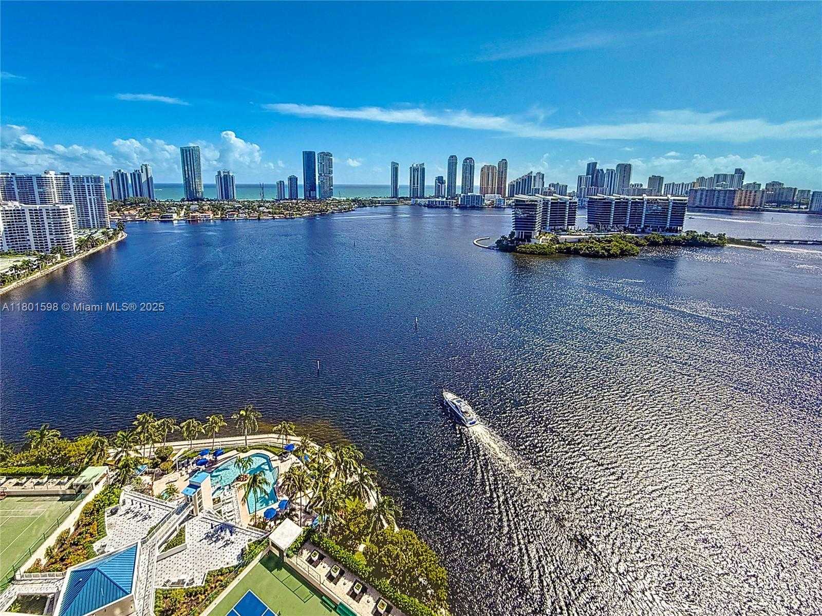 Small Image of 3370 HIDDEN BAY DR #2813, Aventura Number 51