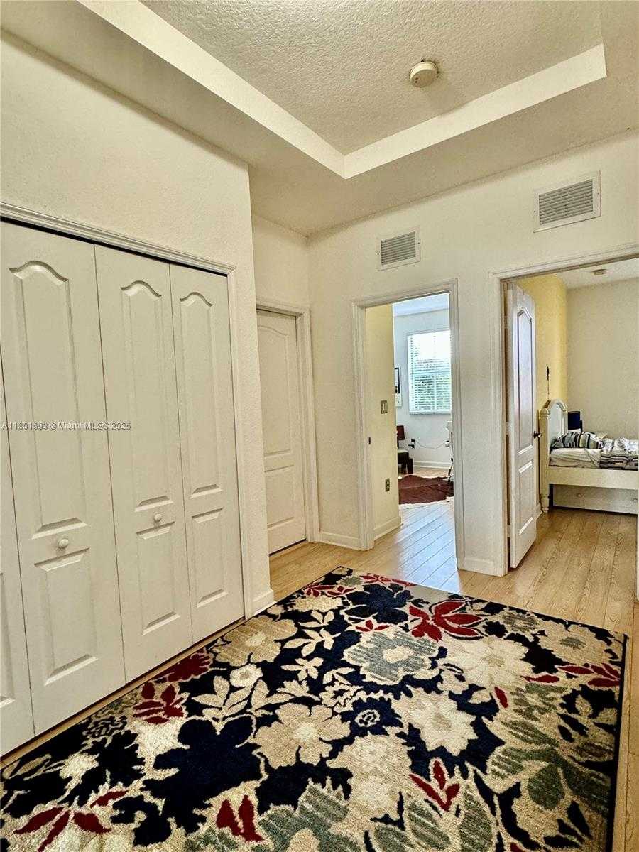 Small Image of 11226 NORTH WEST 75TH TER #., Doral Number 16
