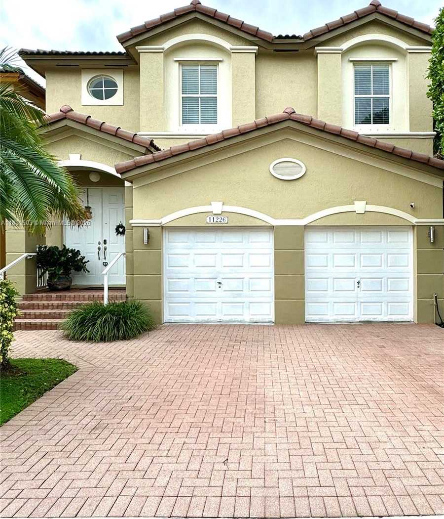 Small Image of 11226 NORTH WEST 75TH TER #., Doral Number 2