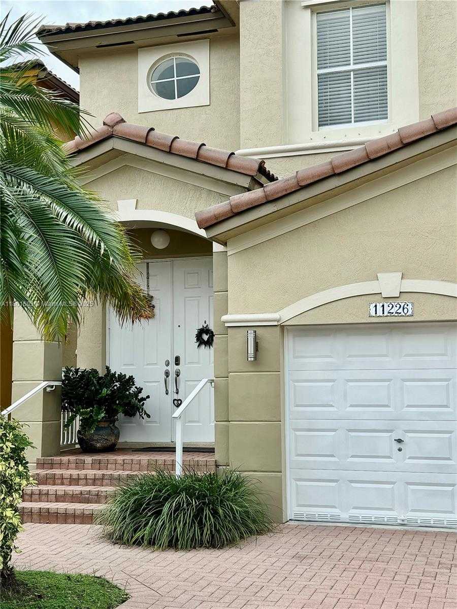 Small Image of 11226 NORTH WEST 75TH TER #., Doral Number 3