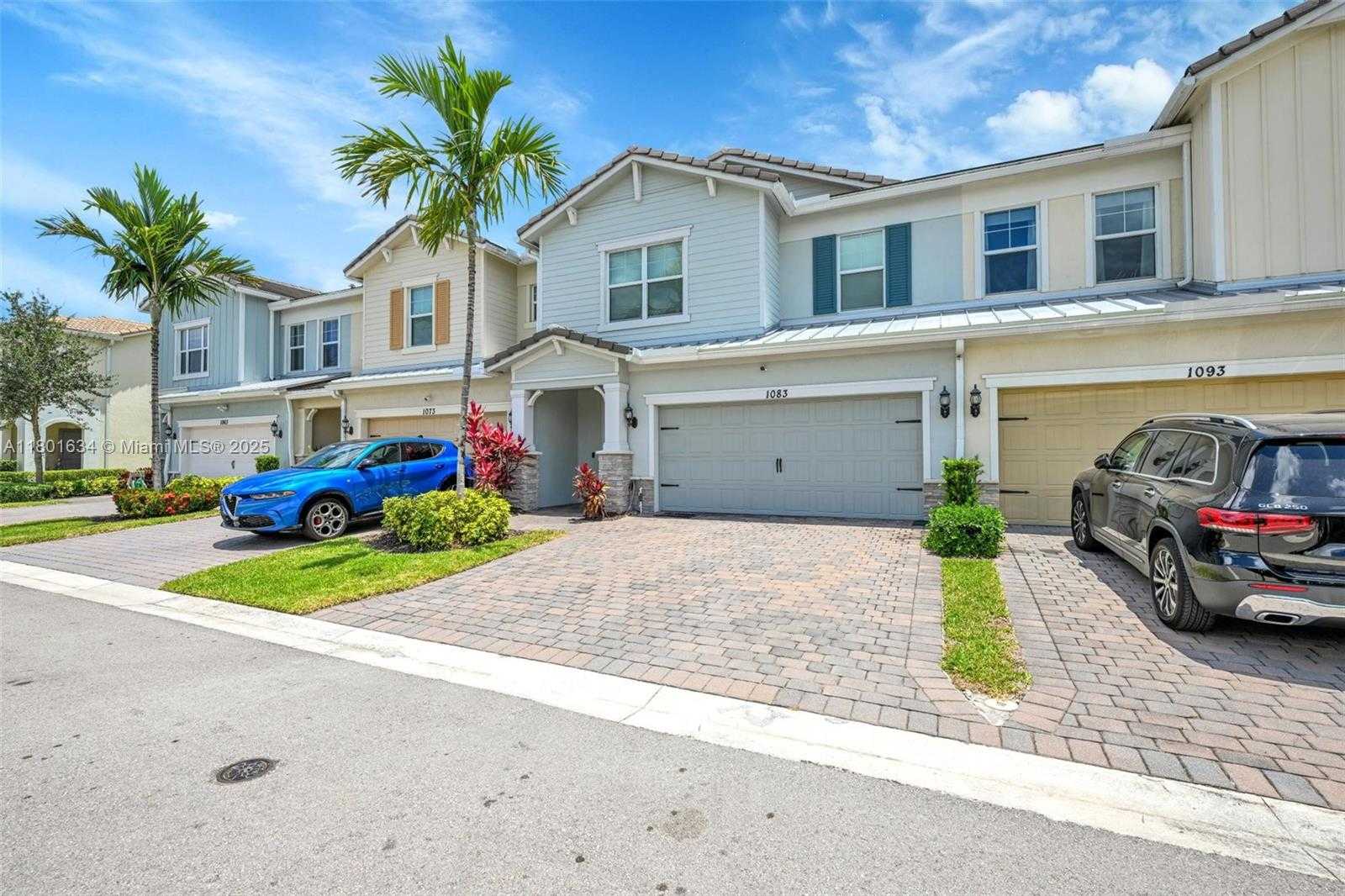 Small Image of 1083 EUCALYPTUS DR, Hollywood Number 26