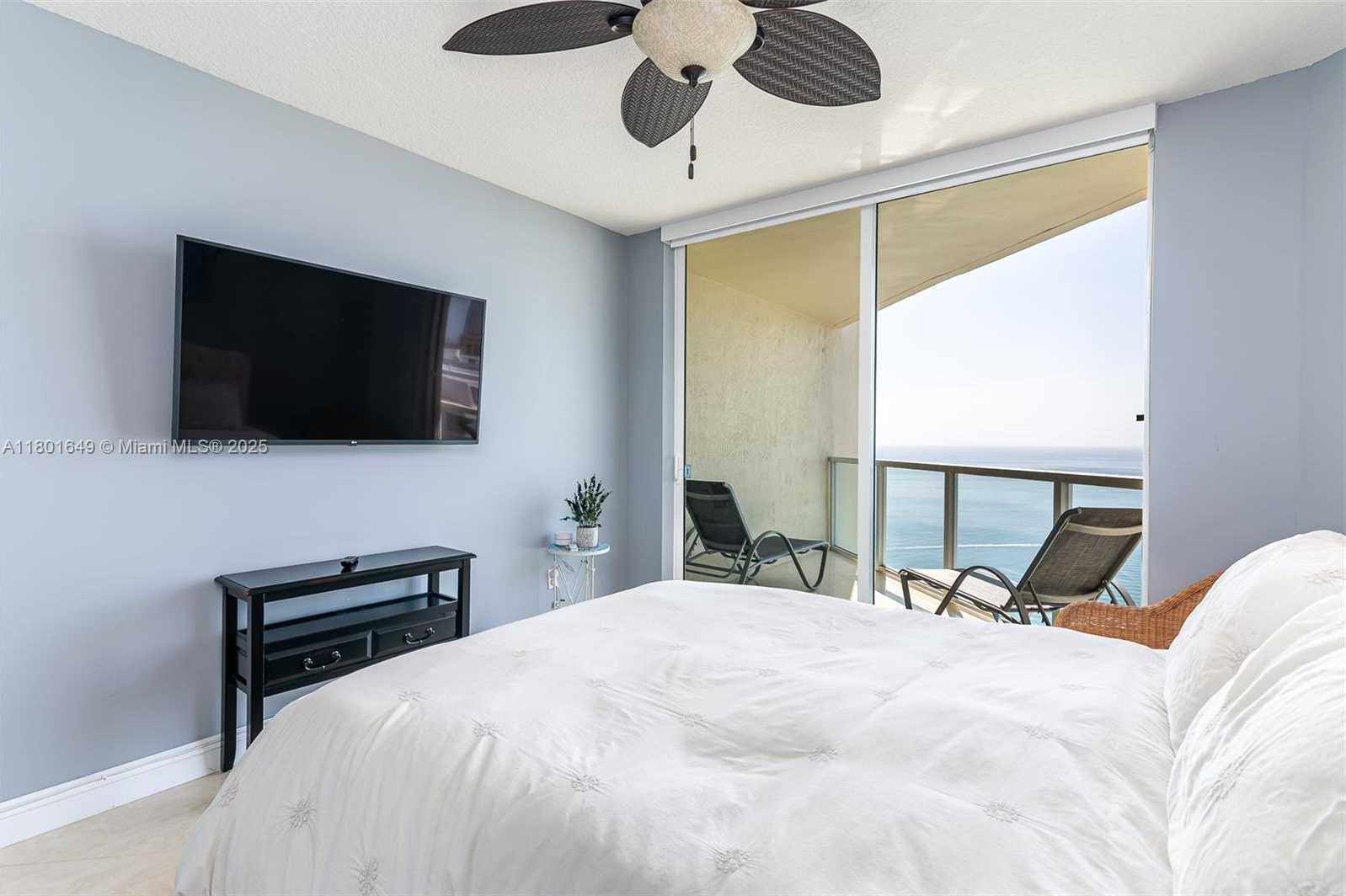 Small Image of 16699 COLLINS AVE #3401, Sunny Isles Beach Number 10