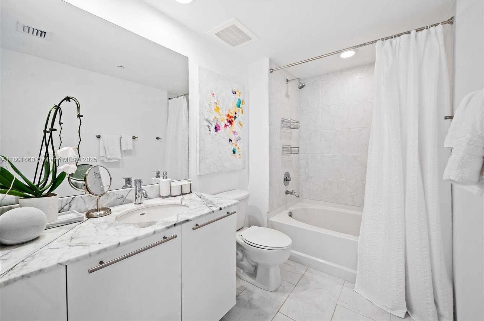 Small Image of 950 #3408, Miami Number 13
