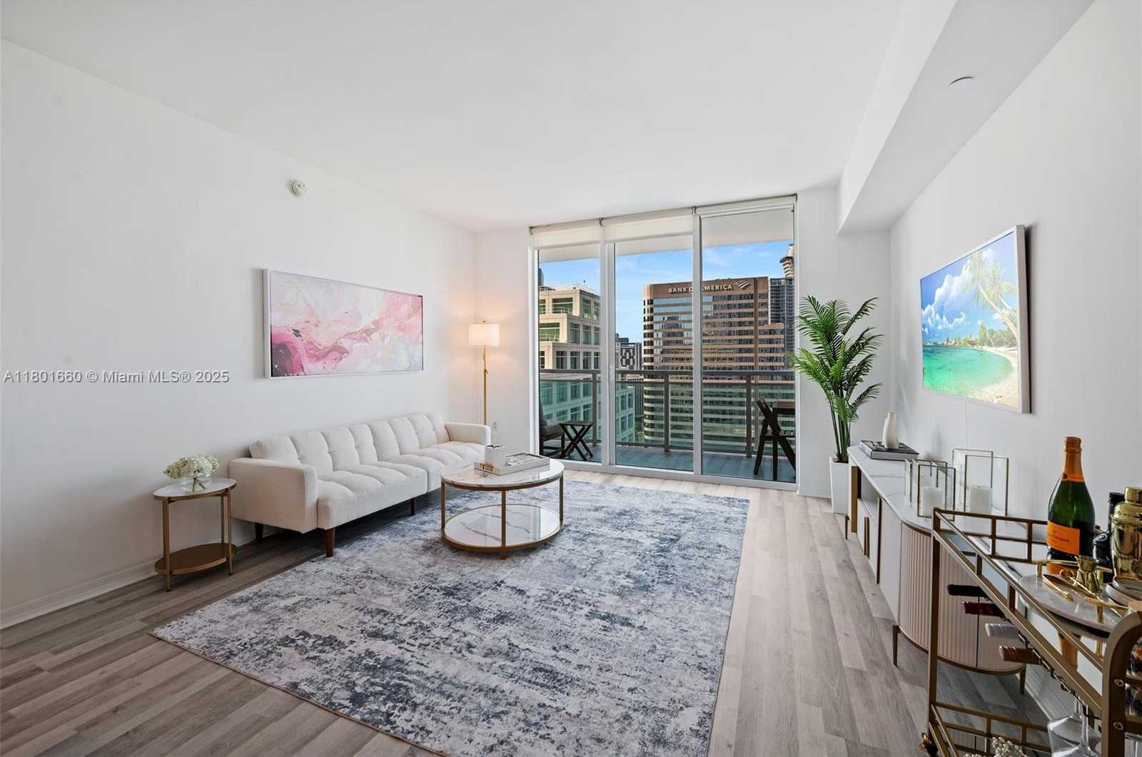 Small Image of 950 #3408, Miami Number 2