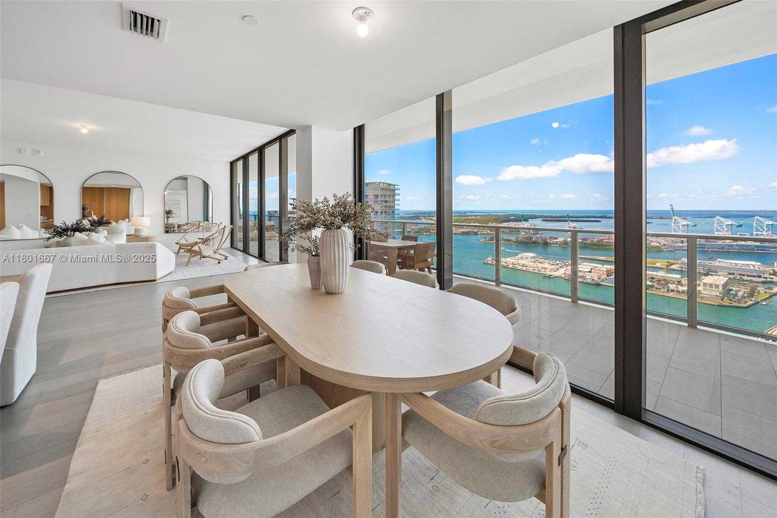 Small Image of 501 WEST AVE #3602, Miami Beach Number 10