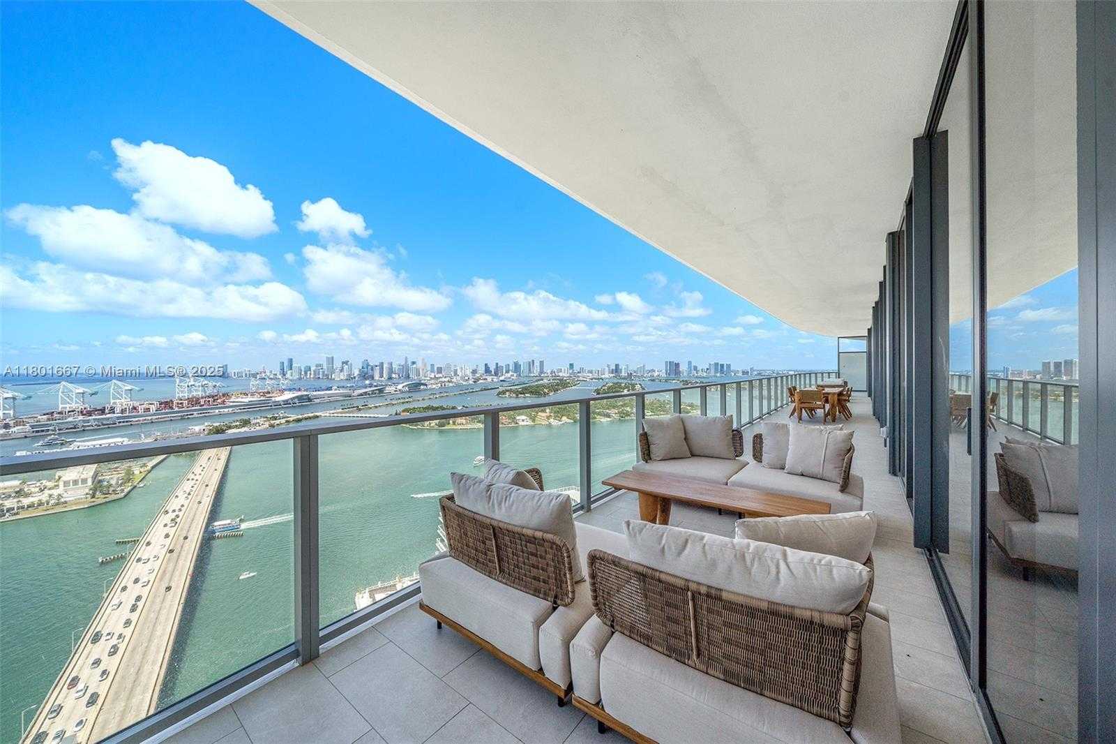 Small Image of 501 WEST AVE #3602, Miami Beach Number 13