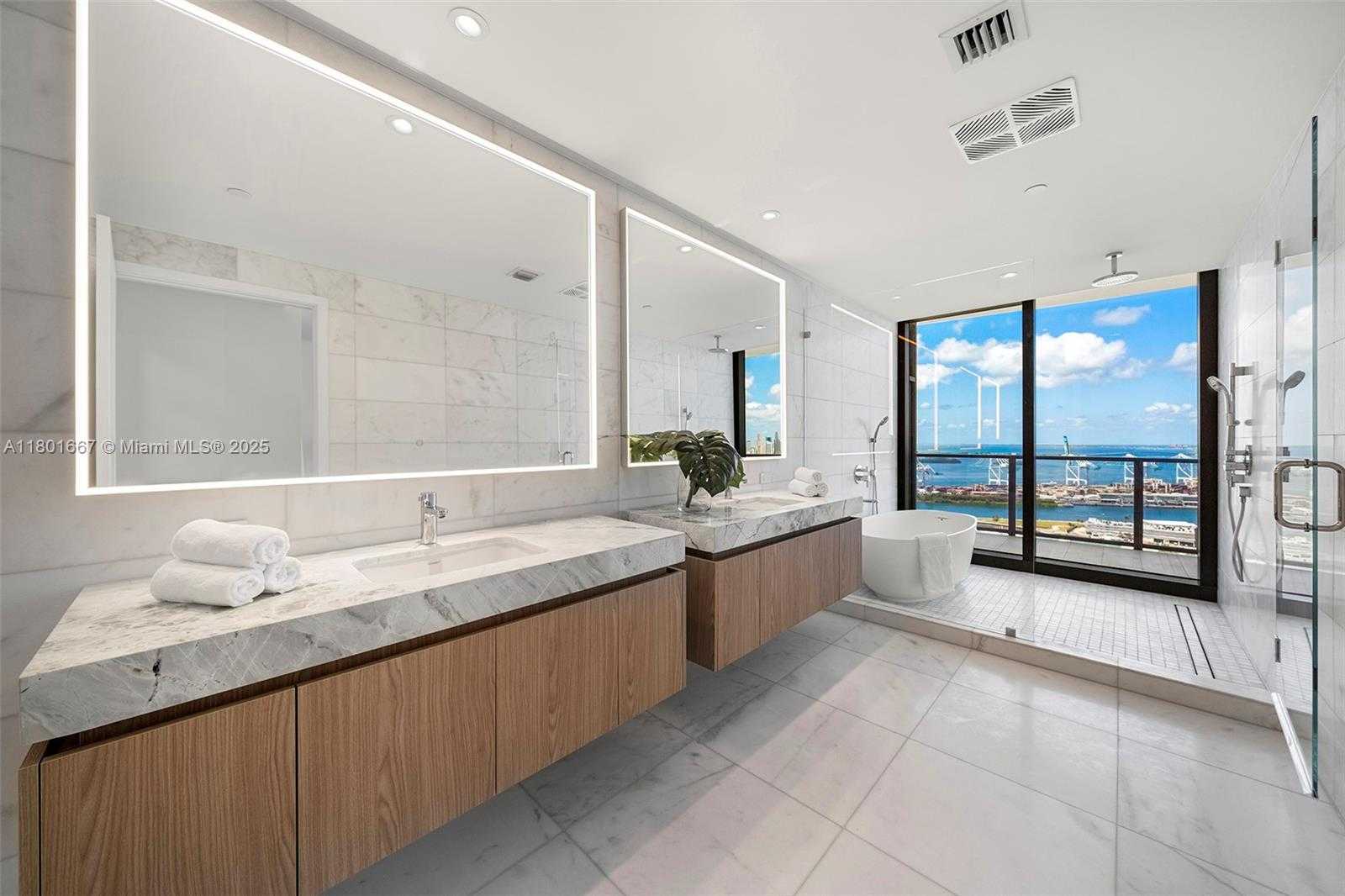 Small Image of 501 WEST AVE #3602, Miami Beach Number 15