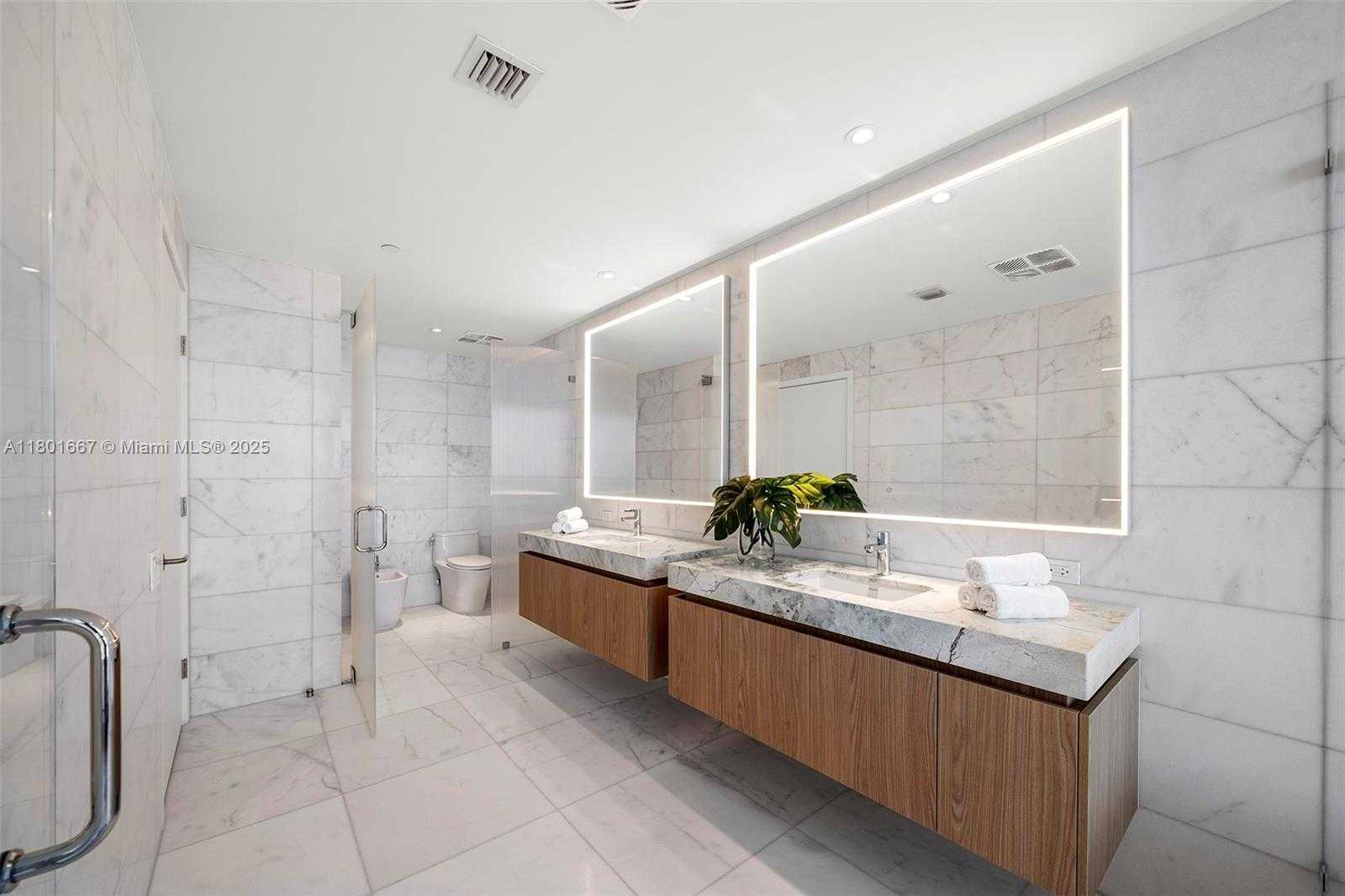 Small Image of 501 WEST AVE #3602, Miami Beach Number 16