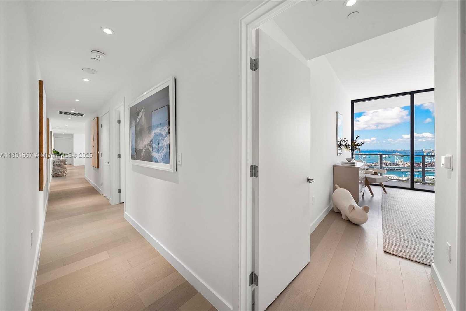 Small Image of 501 WEST AVE #3602, Miami Beach Number 18