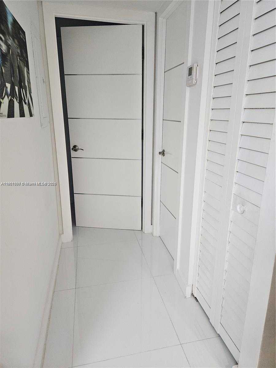 Small Image of 619 NORTH EAST 14TH AVE #106, Hallandale Beach Number 10