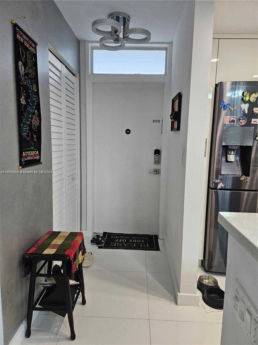 Small Image of 619 NORTH EAST 14TH AVE #106, Hallandale Beach Number 11