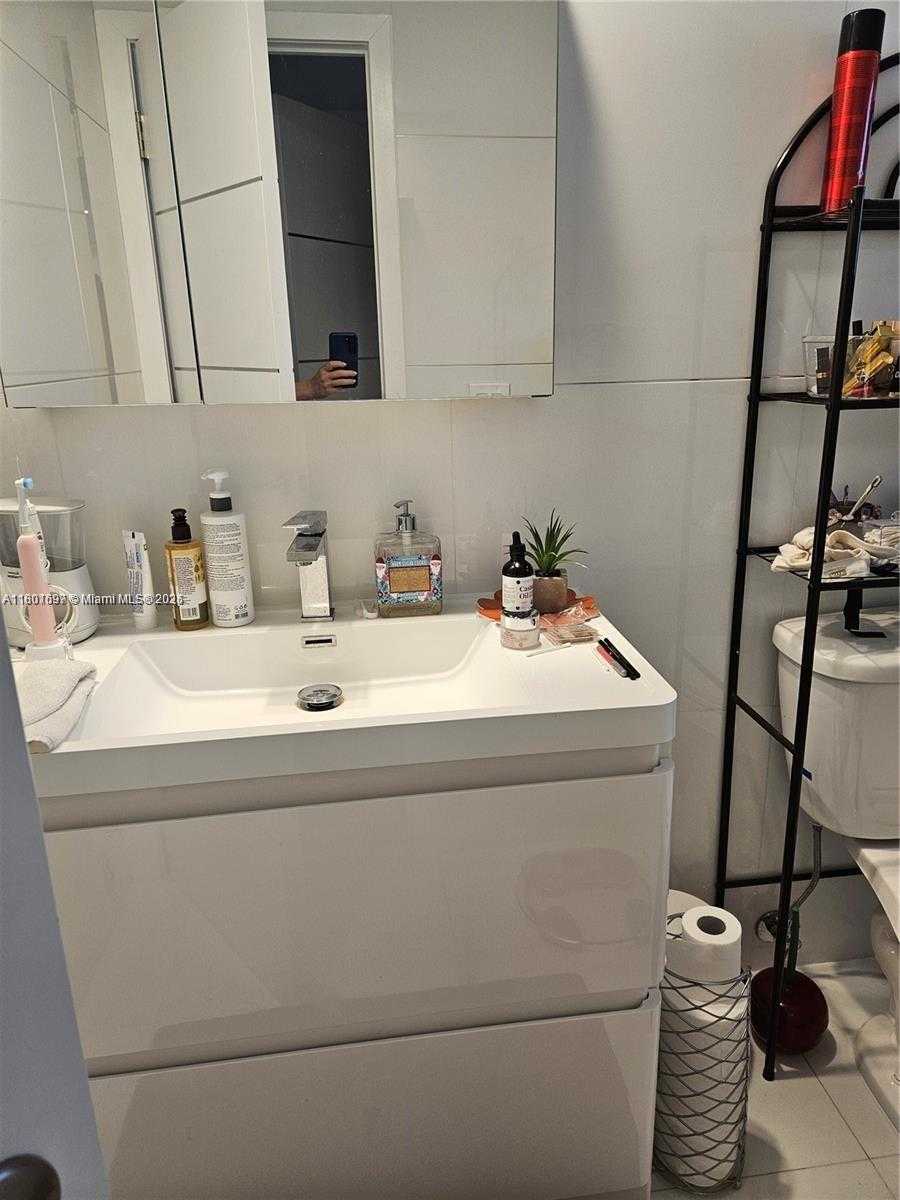 Small Image of 619 NORTH EAST 14TH AVE #106, Hallandale Beach Number 19
