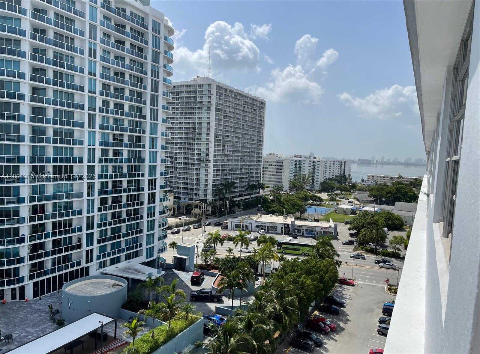 Small Image of 1865 79TH ST #12G, North Bay Village Number 5