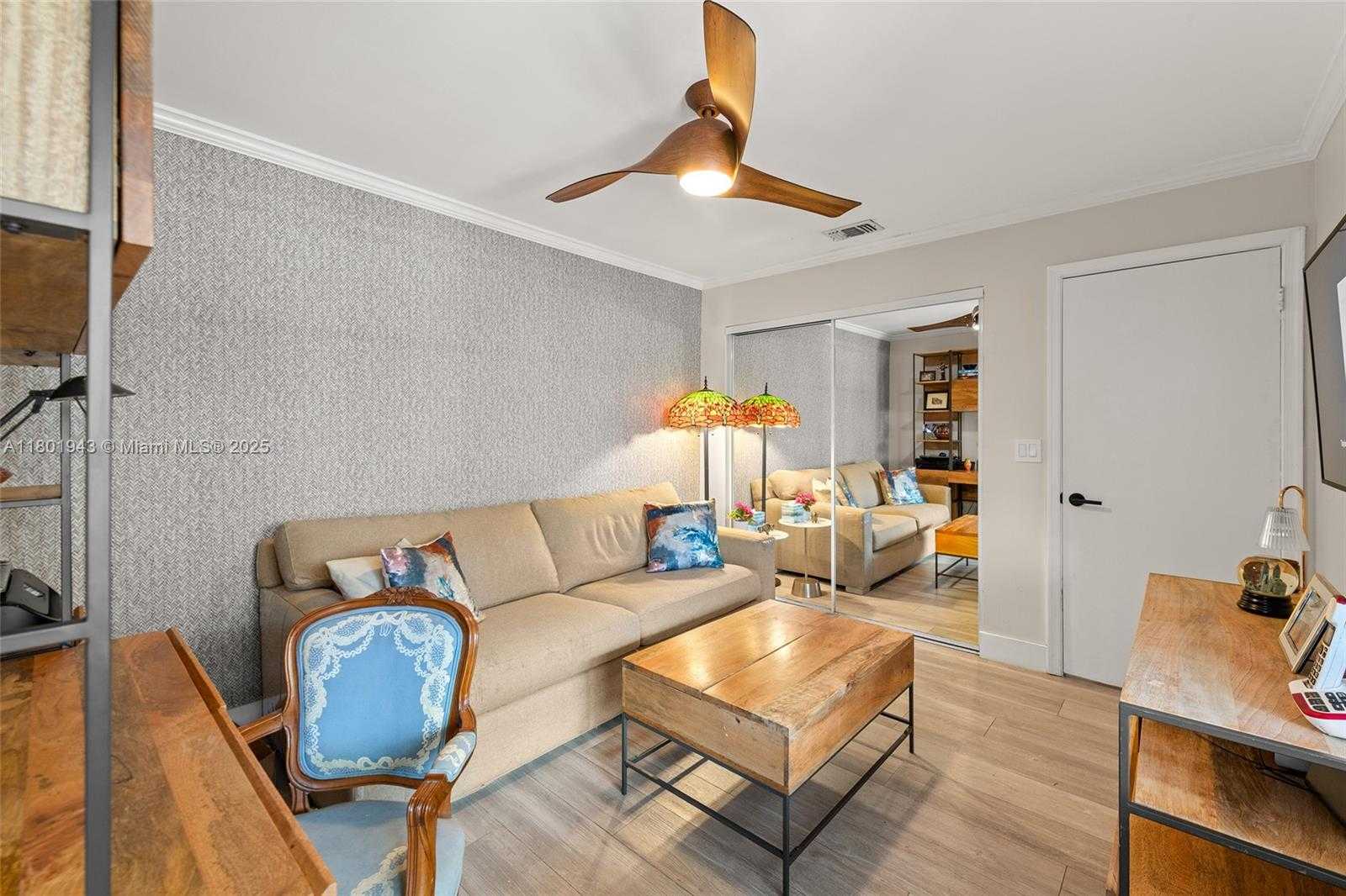 Small Image of 21228 HARBOR WAY #253-25, Aventura Number 23