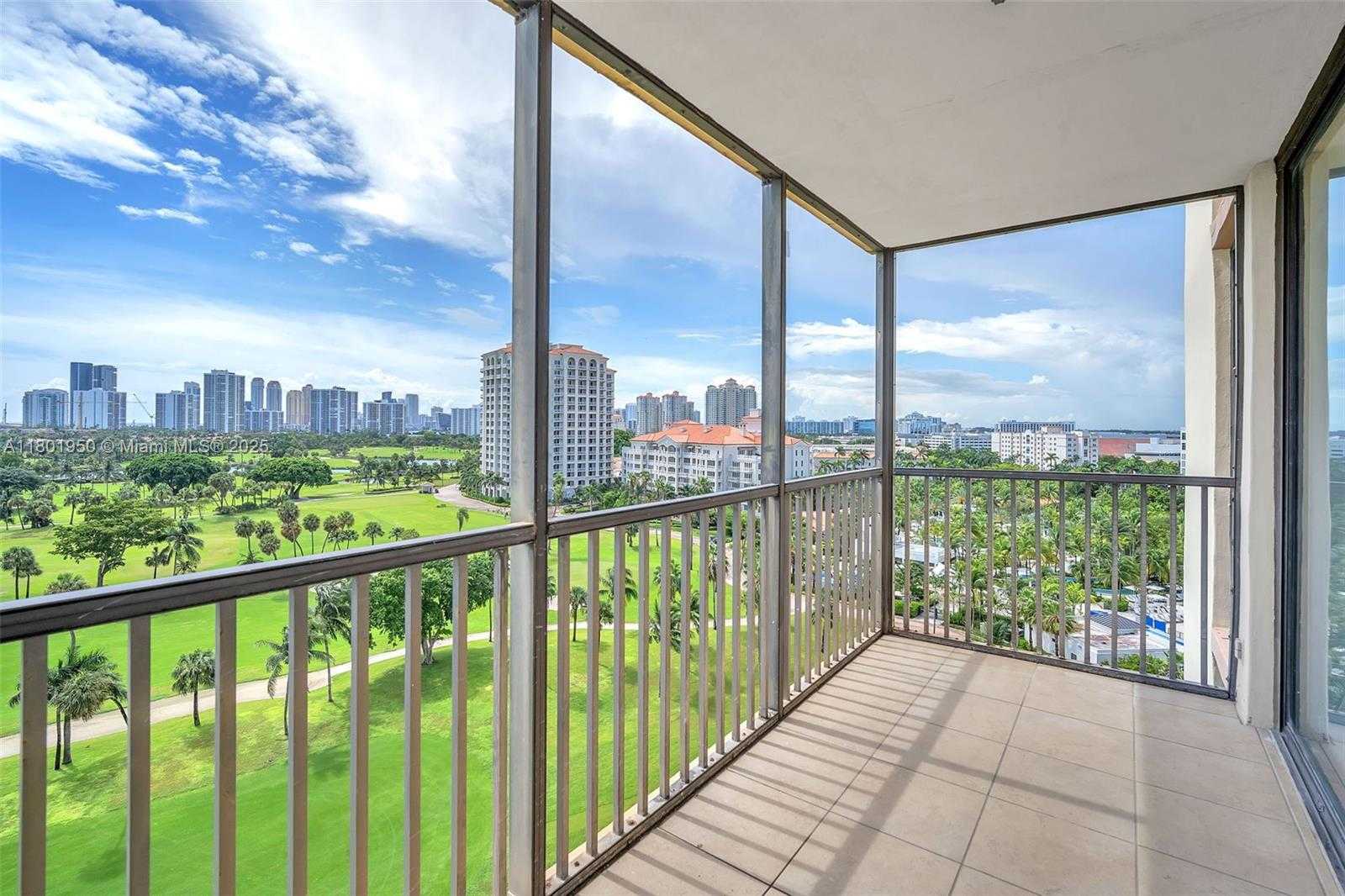 Small Image of 20335 WEST COUNTRY CLUB DR #1108, Aventura Number 2