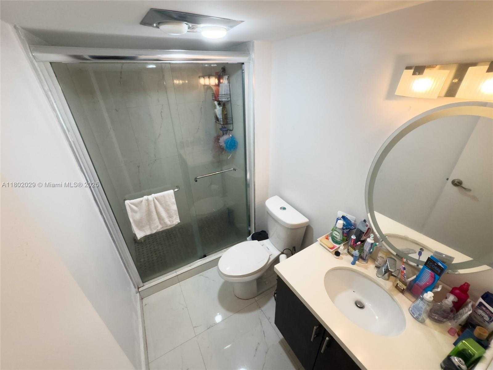Small Image of 100 BAYVIEW DR #224, Sunny Isles Beach Number 46