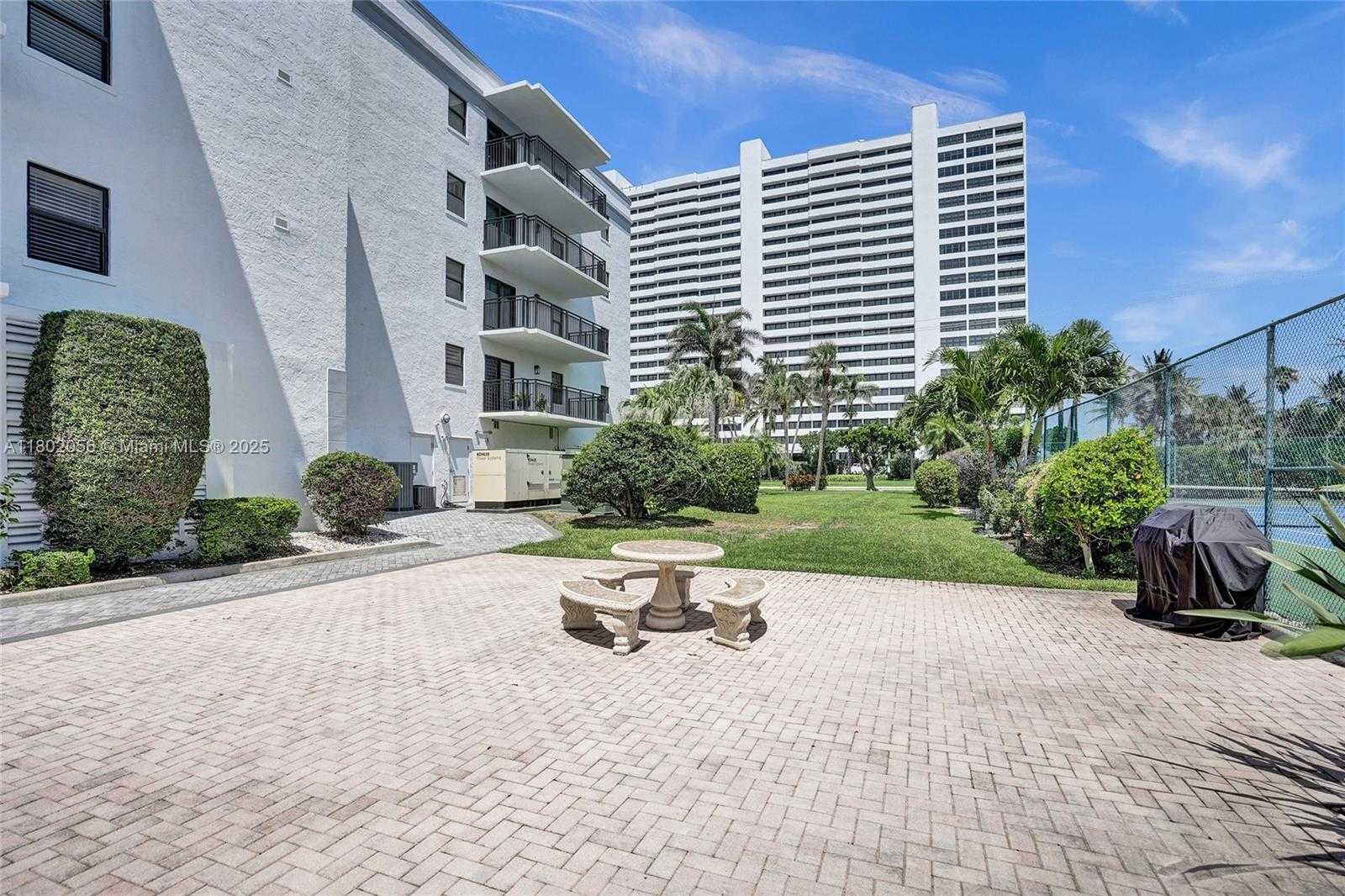 Small Image of 2679 SOUTH OCEAN BLVD #2B, Boca Raton Number 39