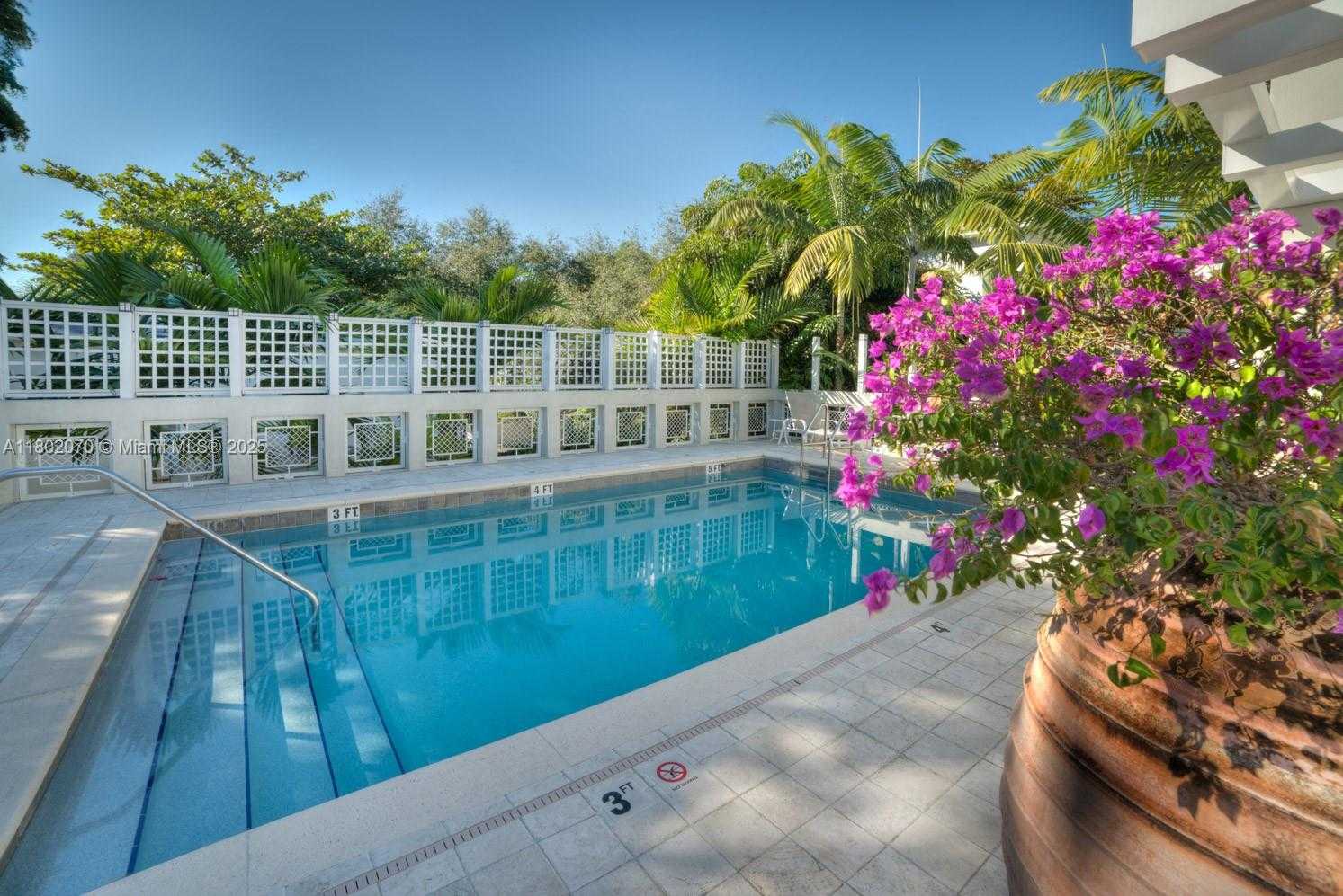 Small Image of 3540 MAIN HWY #203, Coconut Grove Number 29