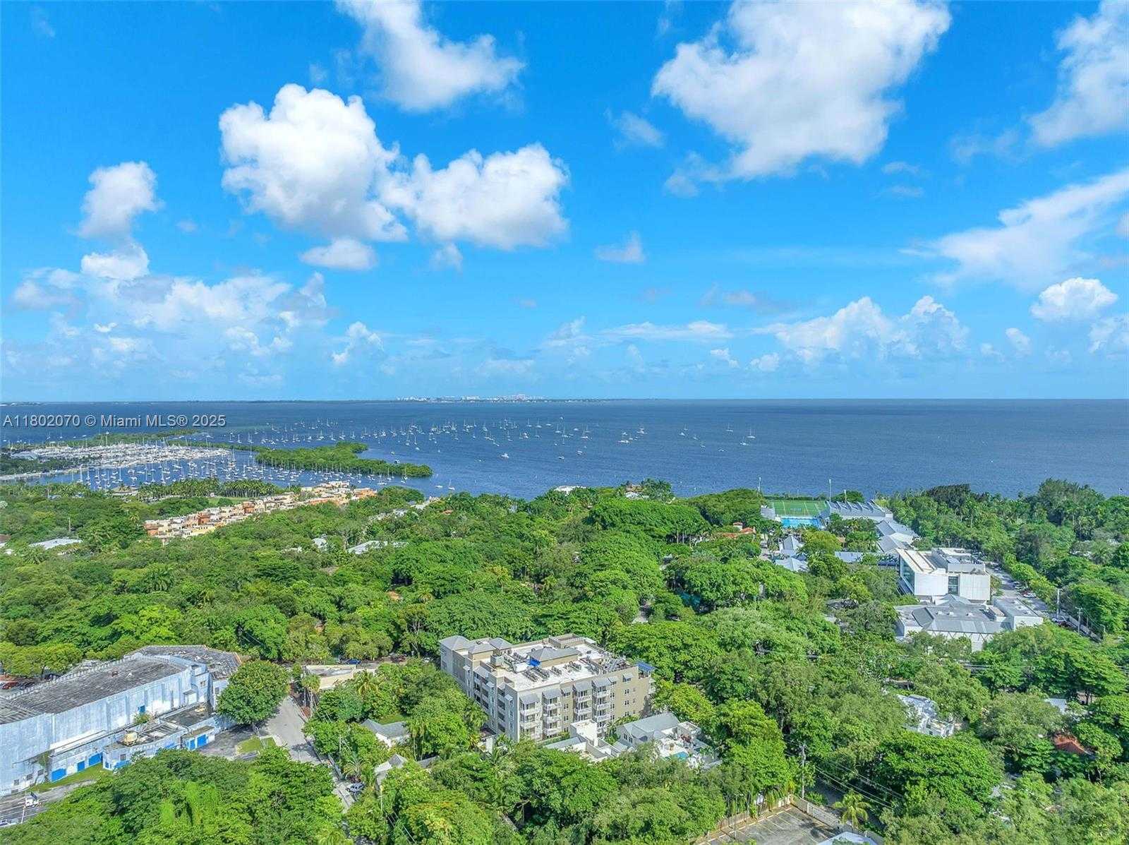 Small Image of 3540 MAIN HWY #203, Coconut Grove Number 36