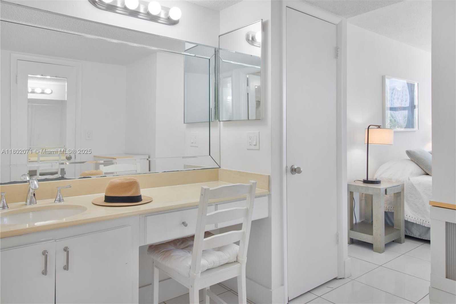 Small Image of 5838 COLLINS AVE #2H, Miami Beach Number 12