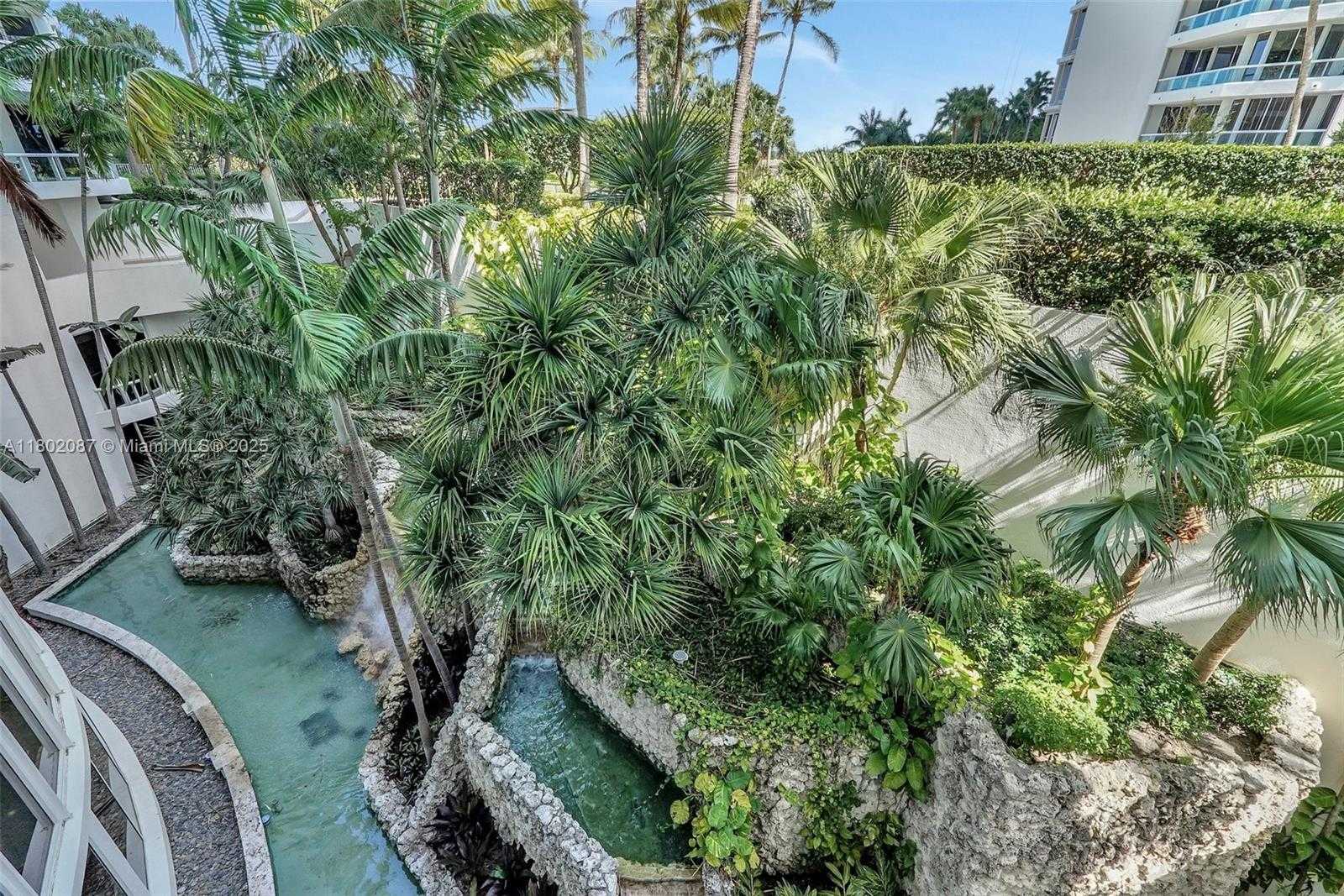 Small Image of 21200 POINT PL #403, Aventura Number 45
