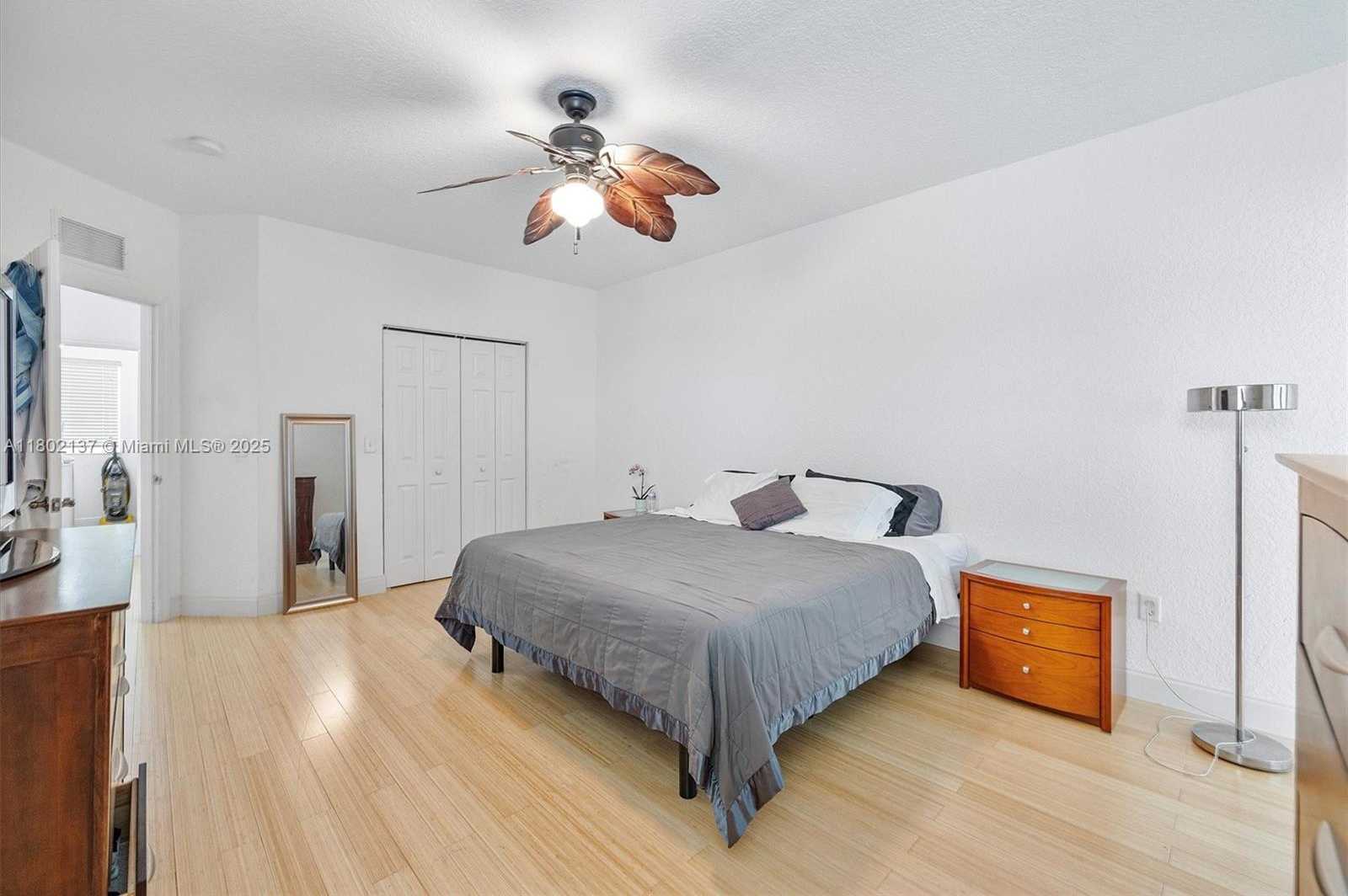 Small Image of 2350 SOUTH EAST 19TH CT, Homestead Number 16