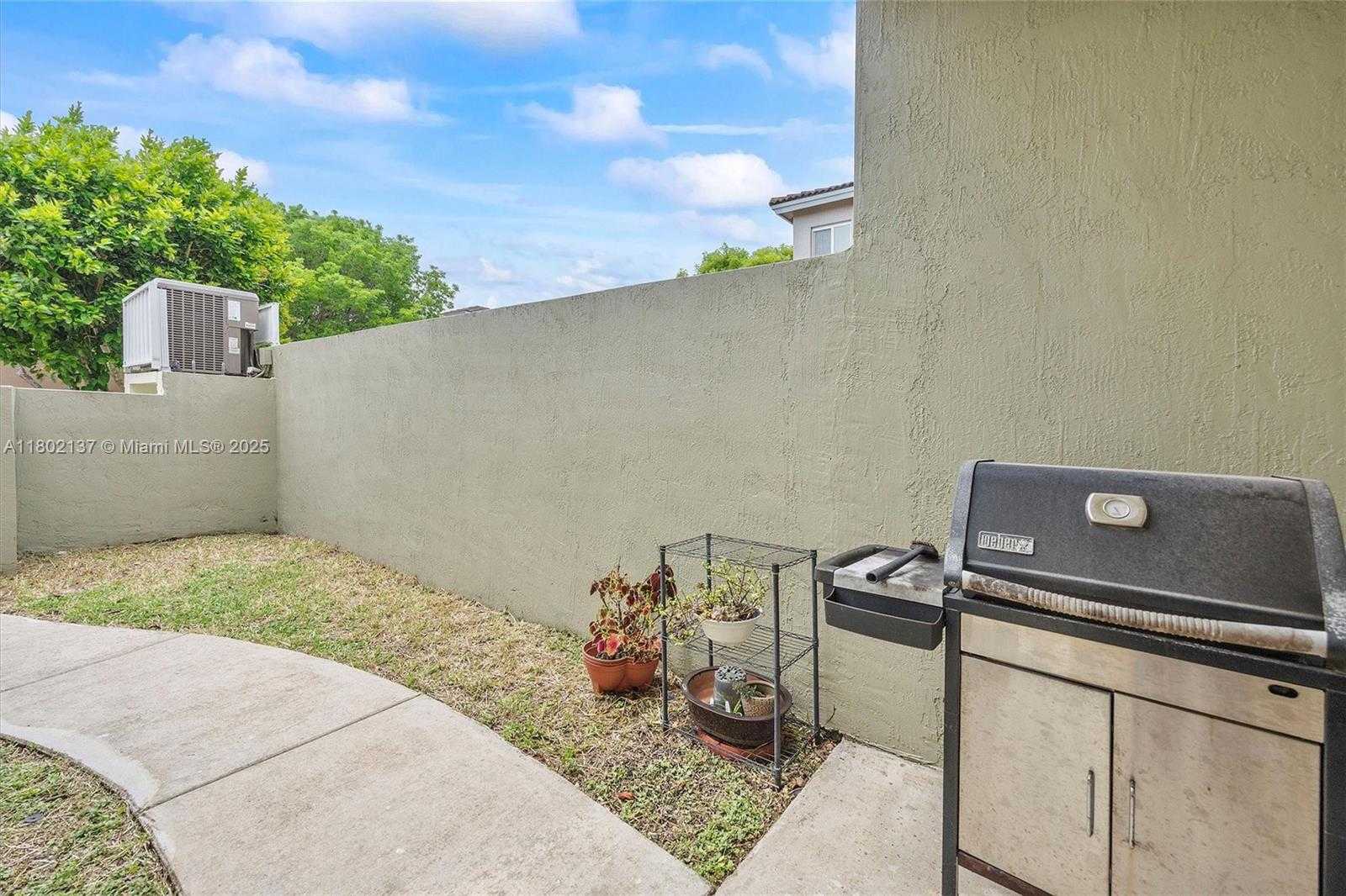 Small Image of 2350 SOUTH EAST 19TH CT, Homestead Number 37