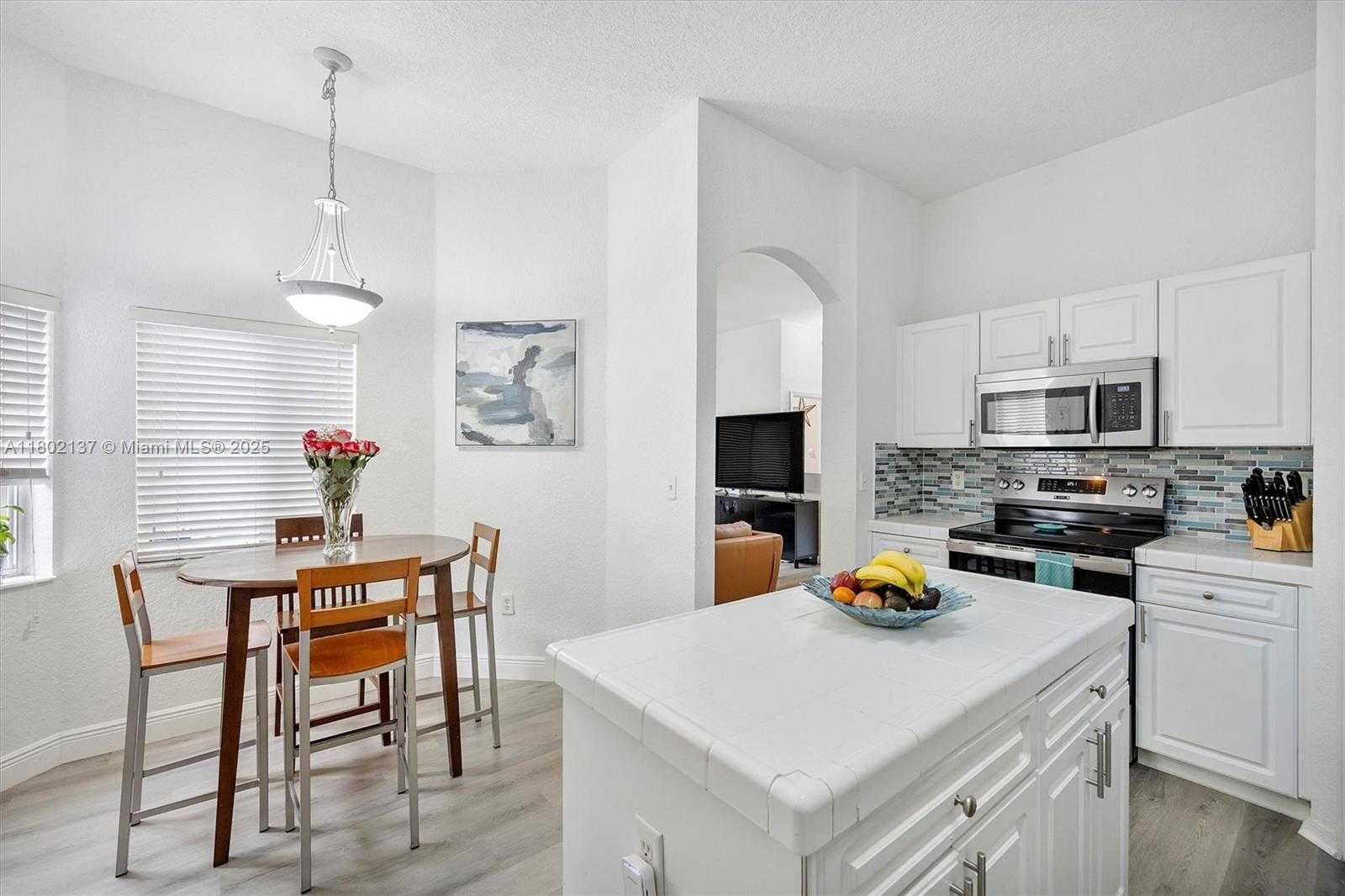 Small Image of 2350 SOUTH EAST 19TH CT, Homestead Number 6