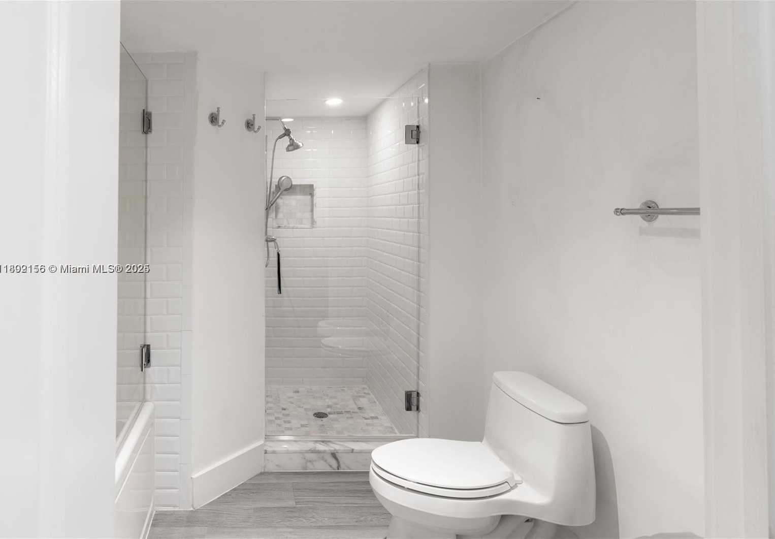 Small Image of 6061 COLLINS AVE #7D, Miami Beach Number 20