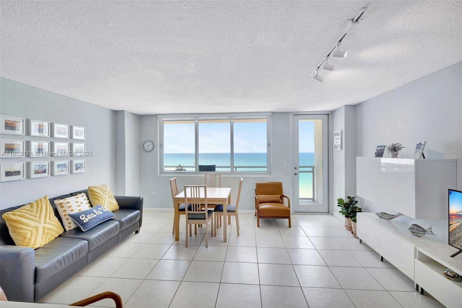 Small Image of 7135 COLLINS AVE #1614, Miami Beach Number 11