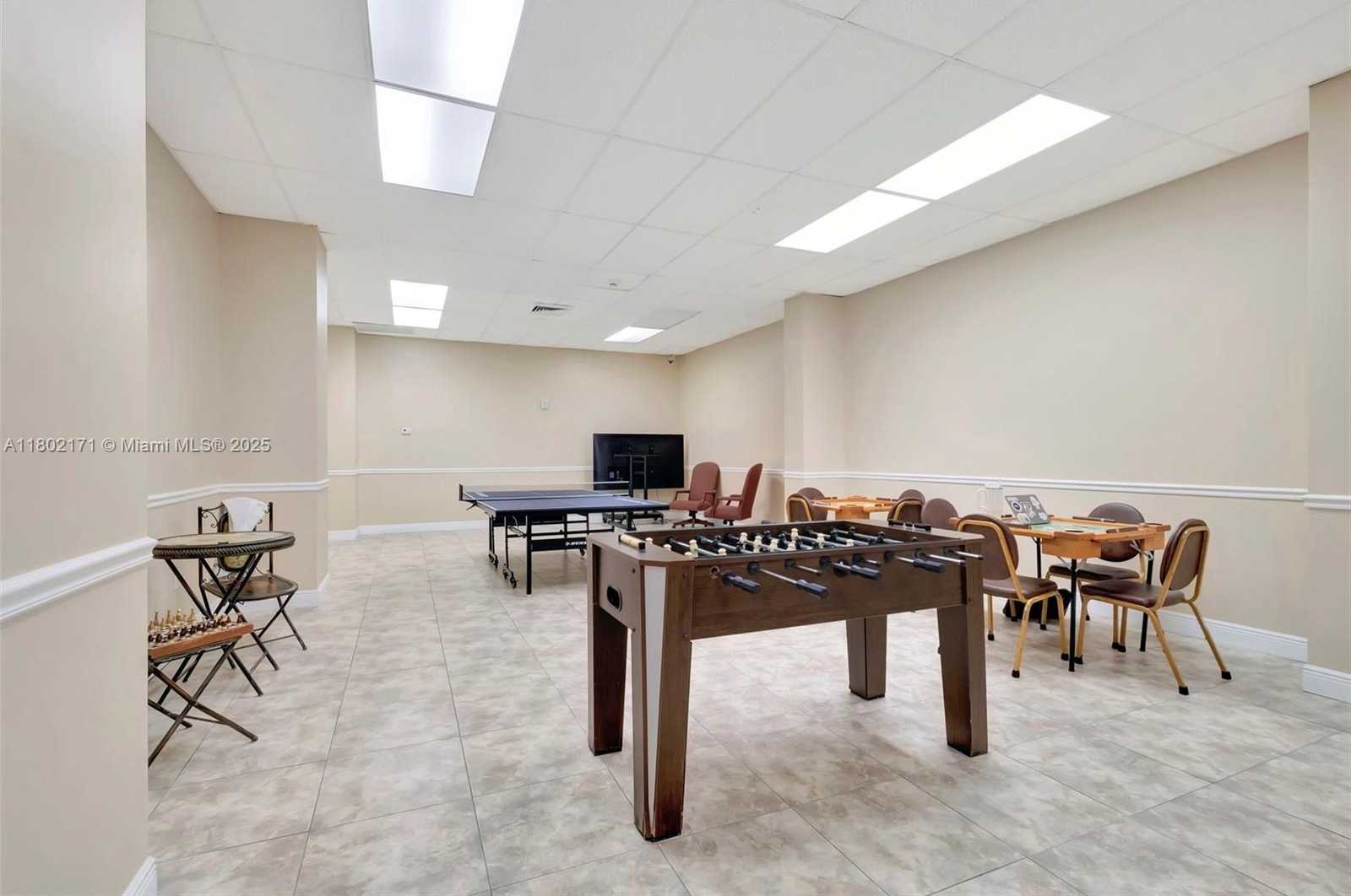 Small Image of 7135 COLLINS AVE #1614, Miami Beach Number 33