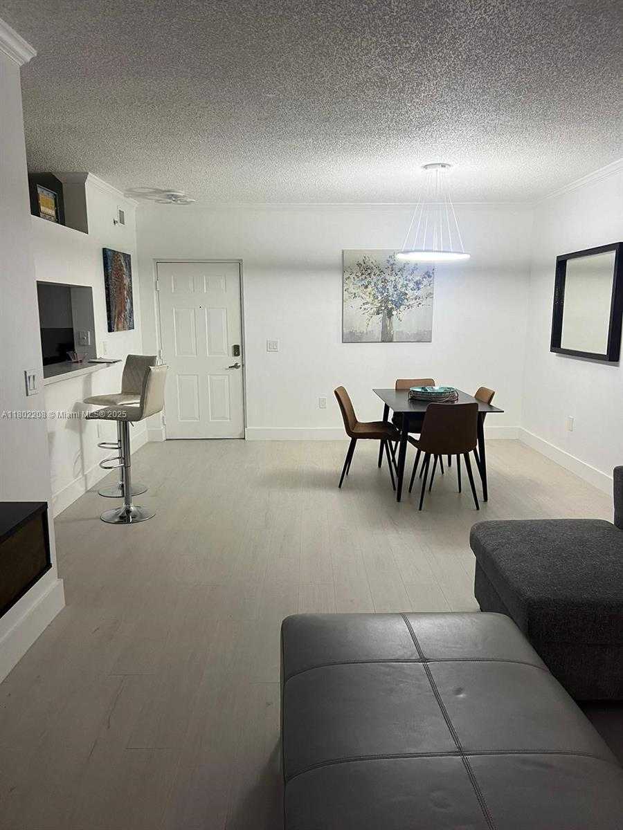Small Image of 17150 NORTH BAY RD #2218, Sunny Isles Beach Number 15