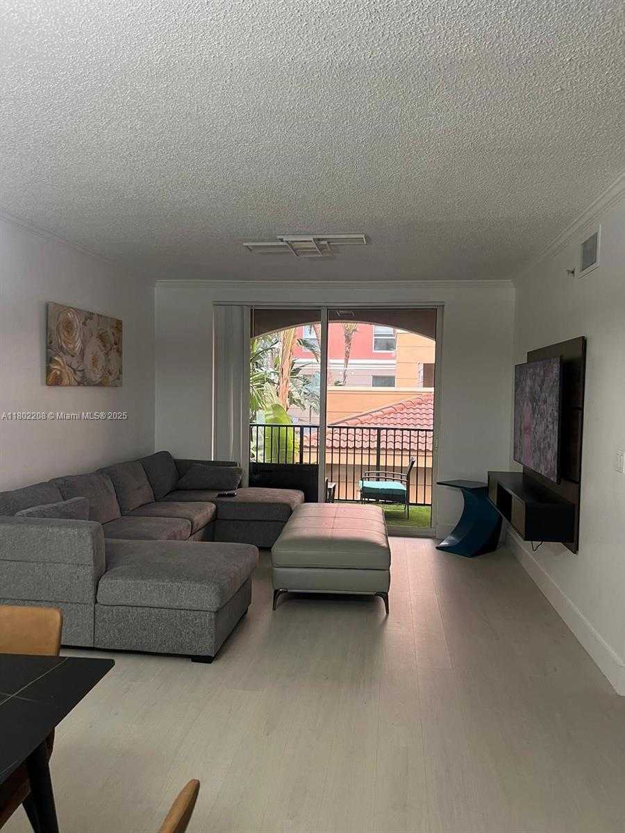 Small Image of 17150 NORTH BAY RD #2218, Sunny Isles Beach Number 2
