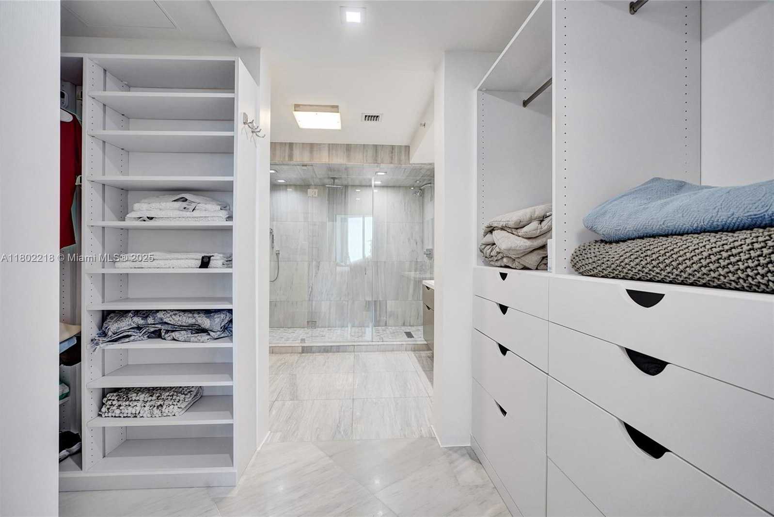 Small Image of 18201 COLLINS AVE #808, Sunny Isles Beach Number 10
