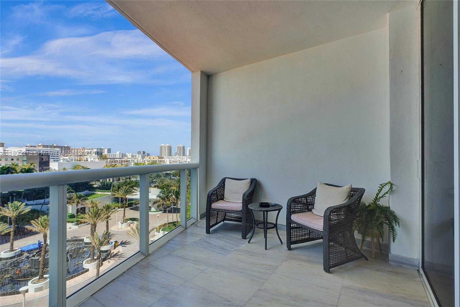 Small Image of 18201 COLLINS AVE #808, Sunny Isles Beach Number 14