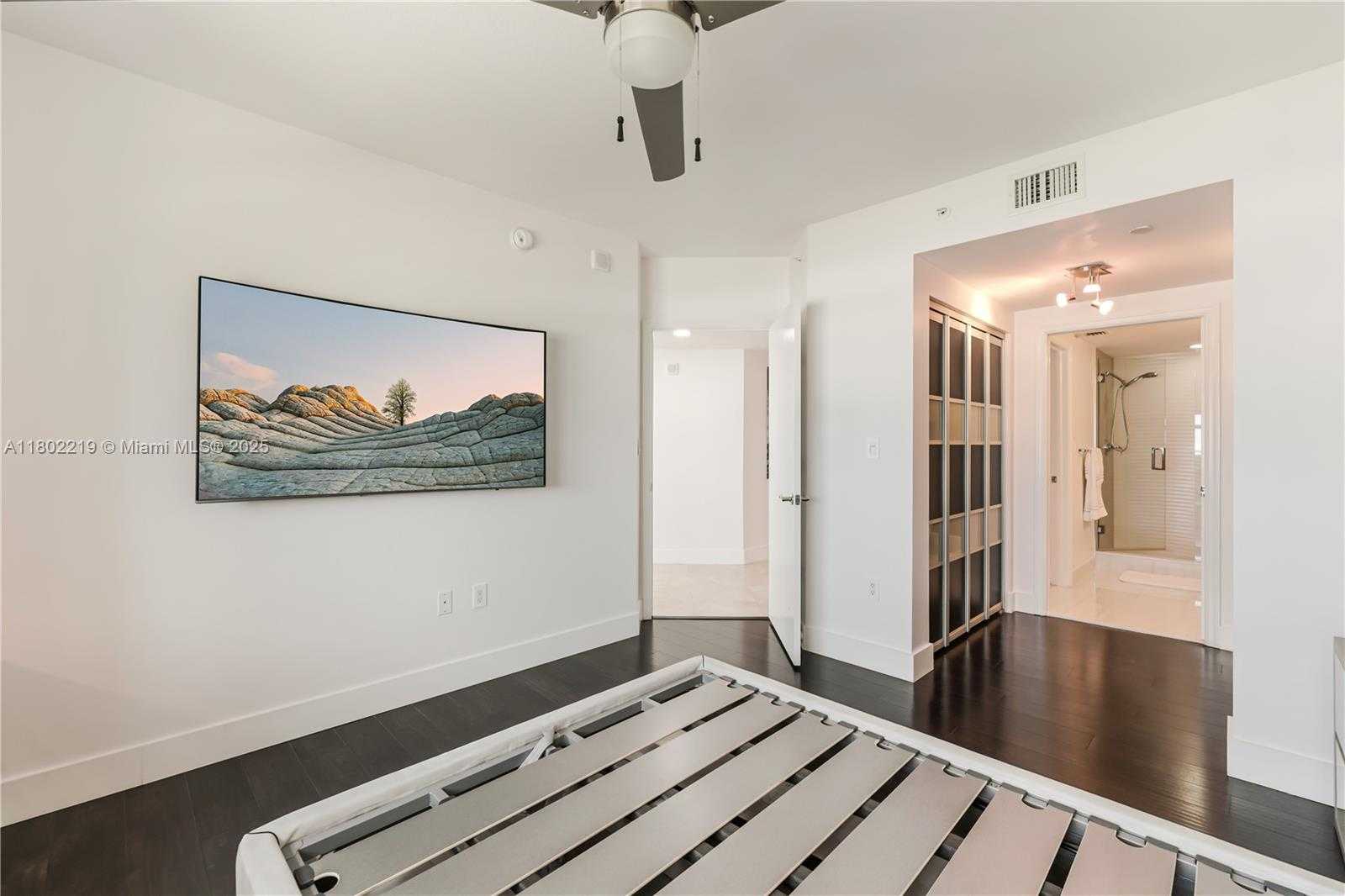 Small Image of 19501 #1613, Aventura Number 30
