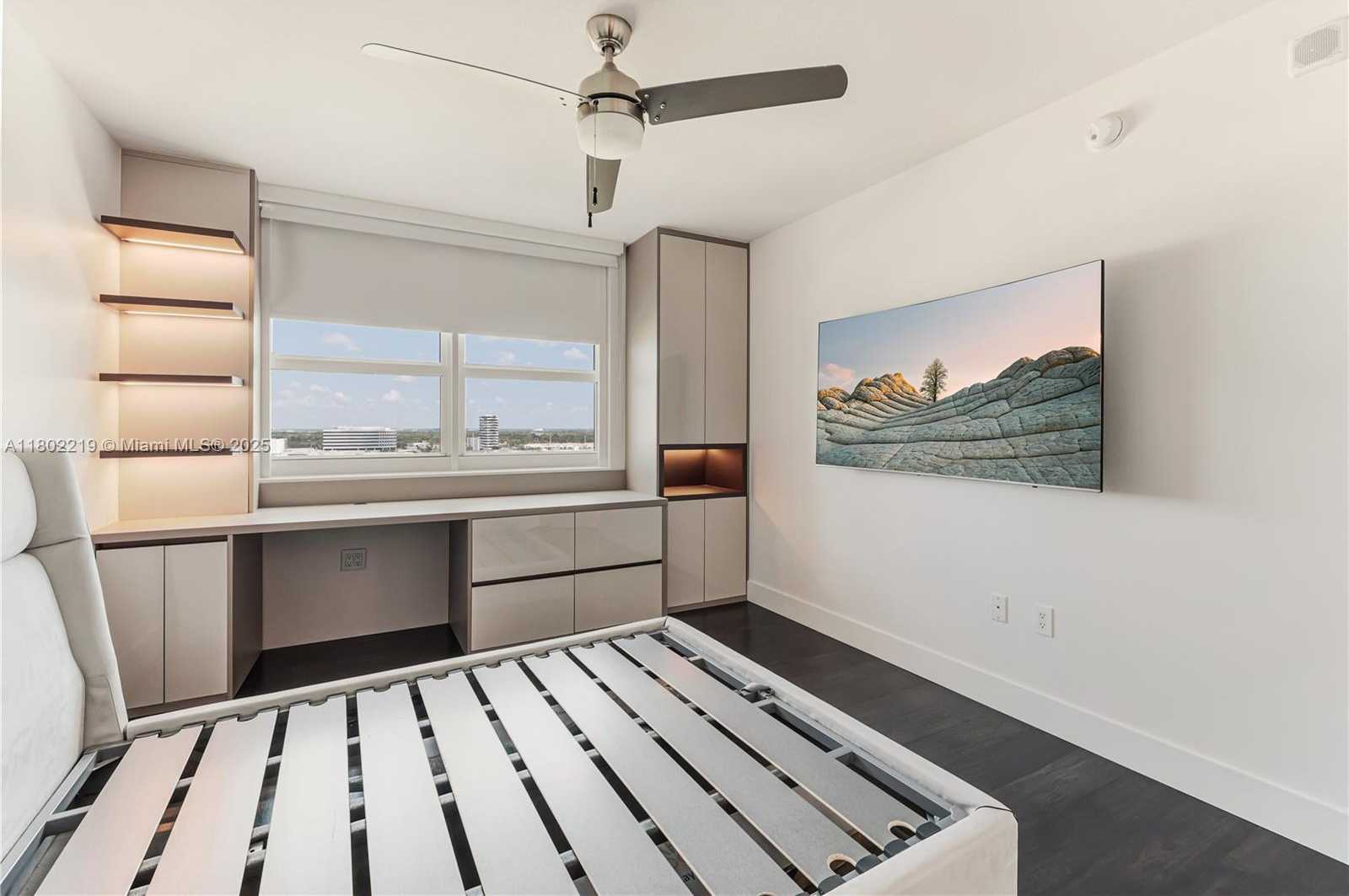 Small Image of 19501 #1613, Aventura Number 31