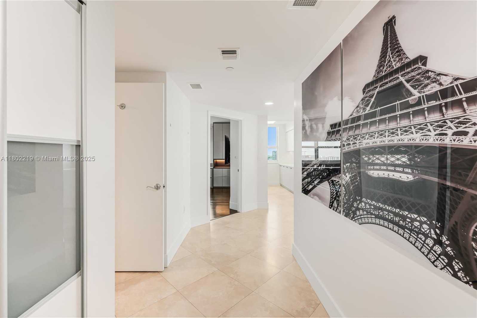 Small Image of 19501 #1613, Aventura Number 4