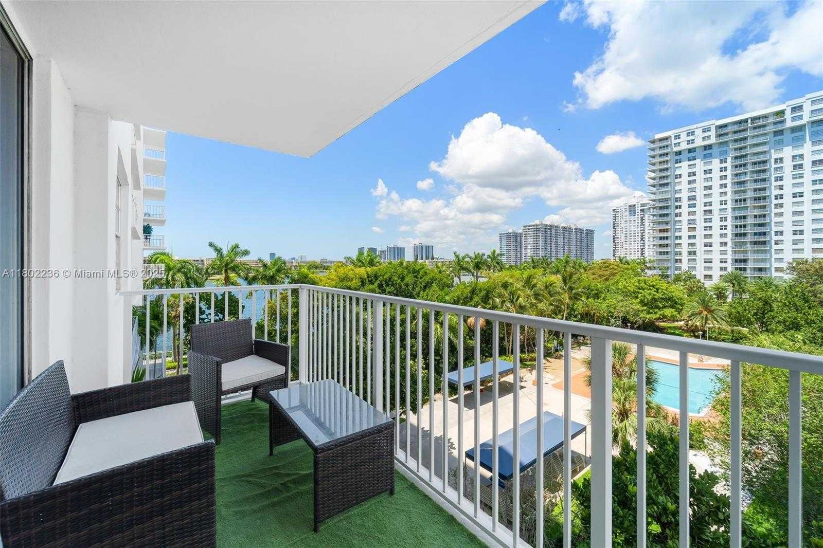 Small Image of 2851 NORTH EAST 183RD ST #510E, Aventura Number 15