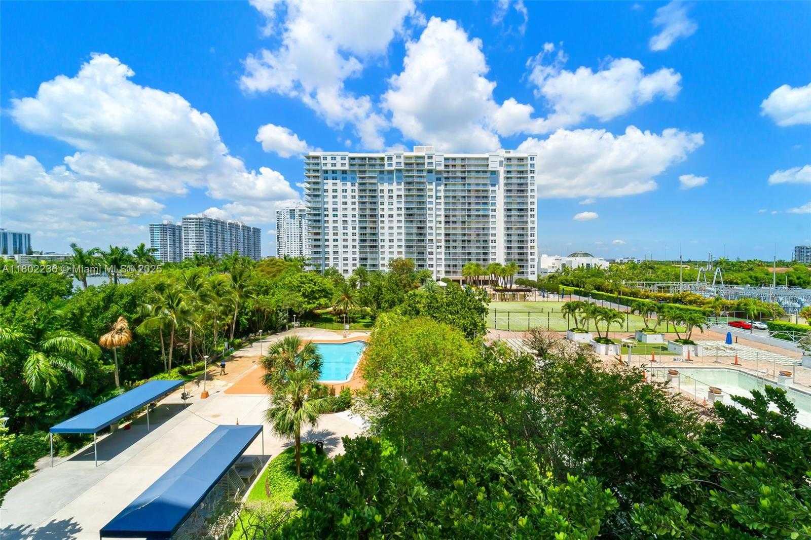 Small Image of 2851 NORTH EAST 183RD ST #510E, Aventura Number 18