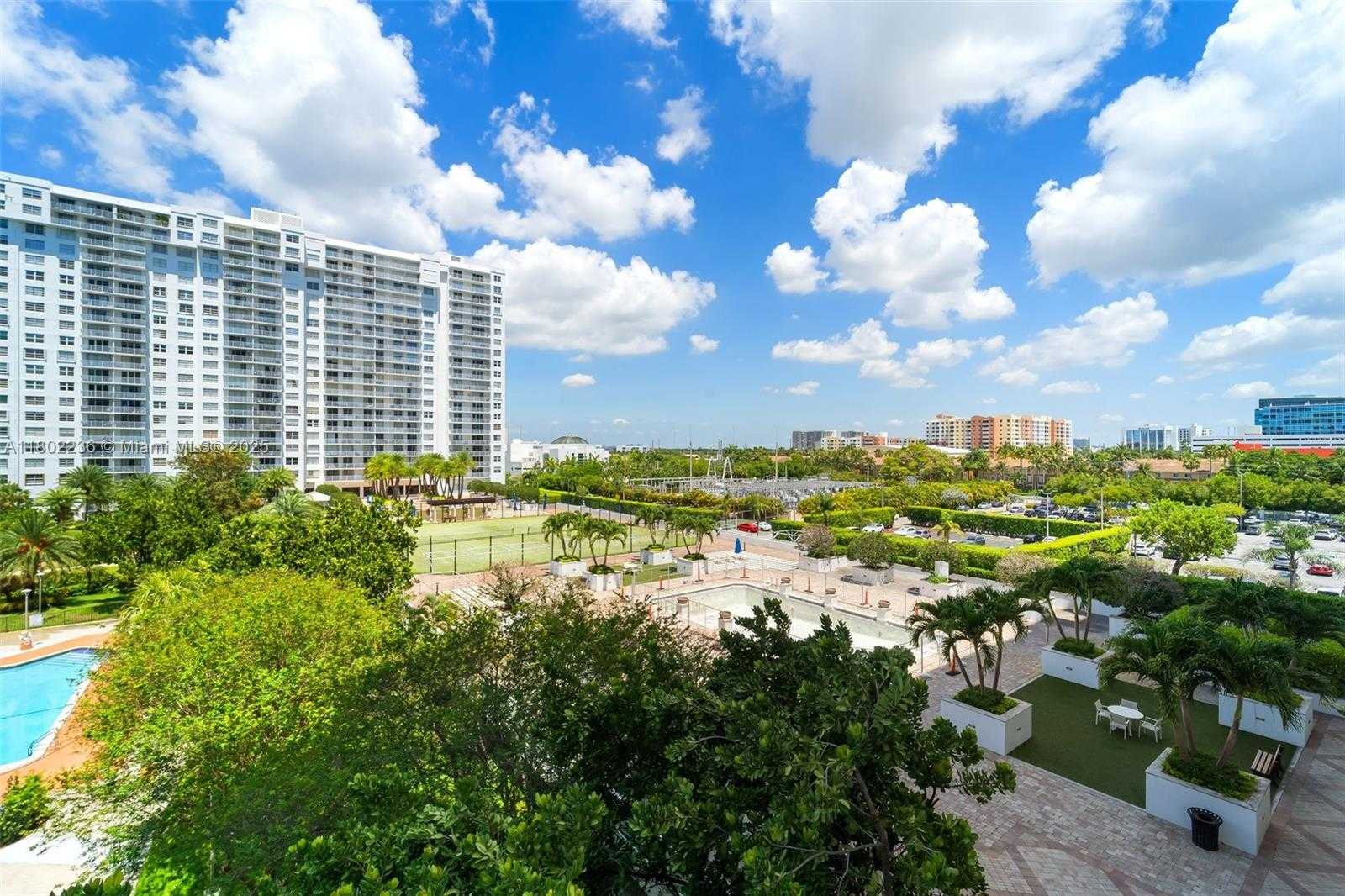 Small Image of 2851 NORTH EAST 183RD ST #510E, Aventura Number 19